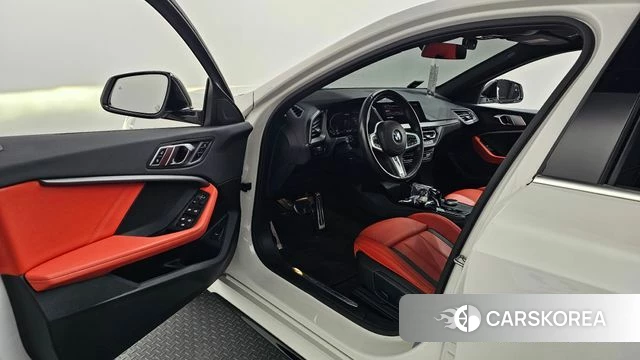 BMW 1 Series (F40) id 3904162 из Кореи 20