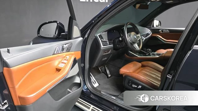 BMW X7 (G07) id 4324371 из Кореи 31