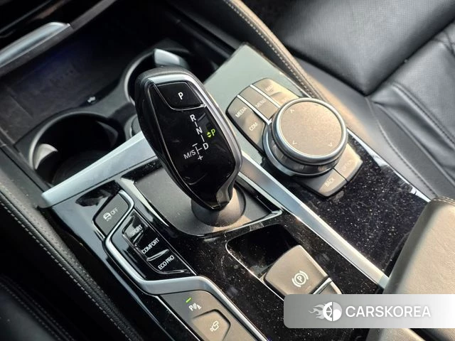 BMW 5 Series (G30) id 3867023 из Кореи 20