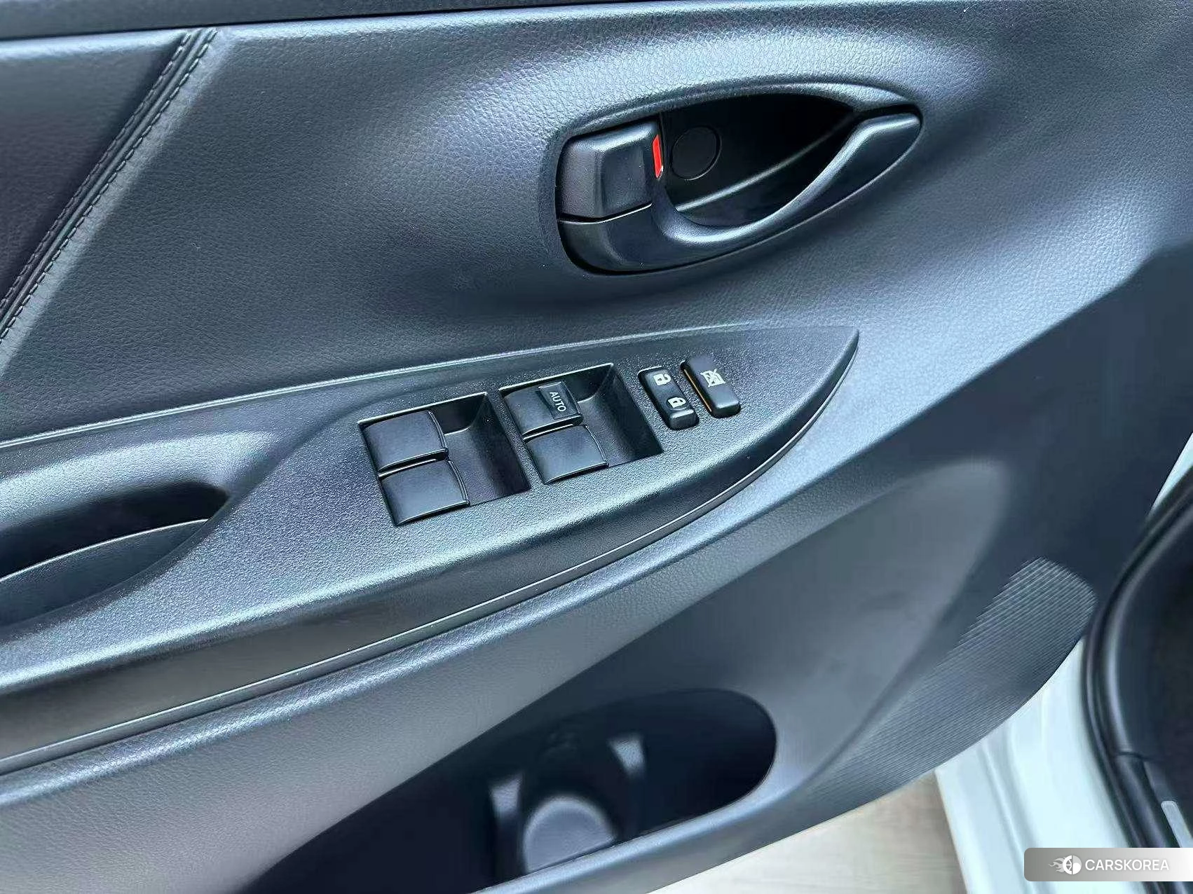 Toyota YARIS L Zhixuan id 4512652 из Китая 17