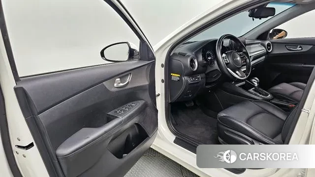 Kia Come New K3 id 3028659 из Кореи 20