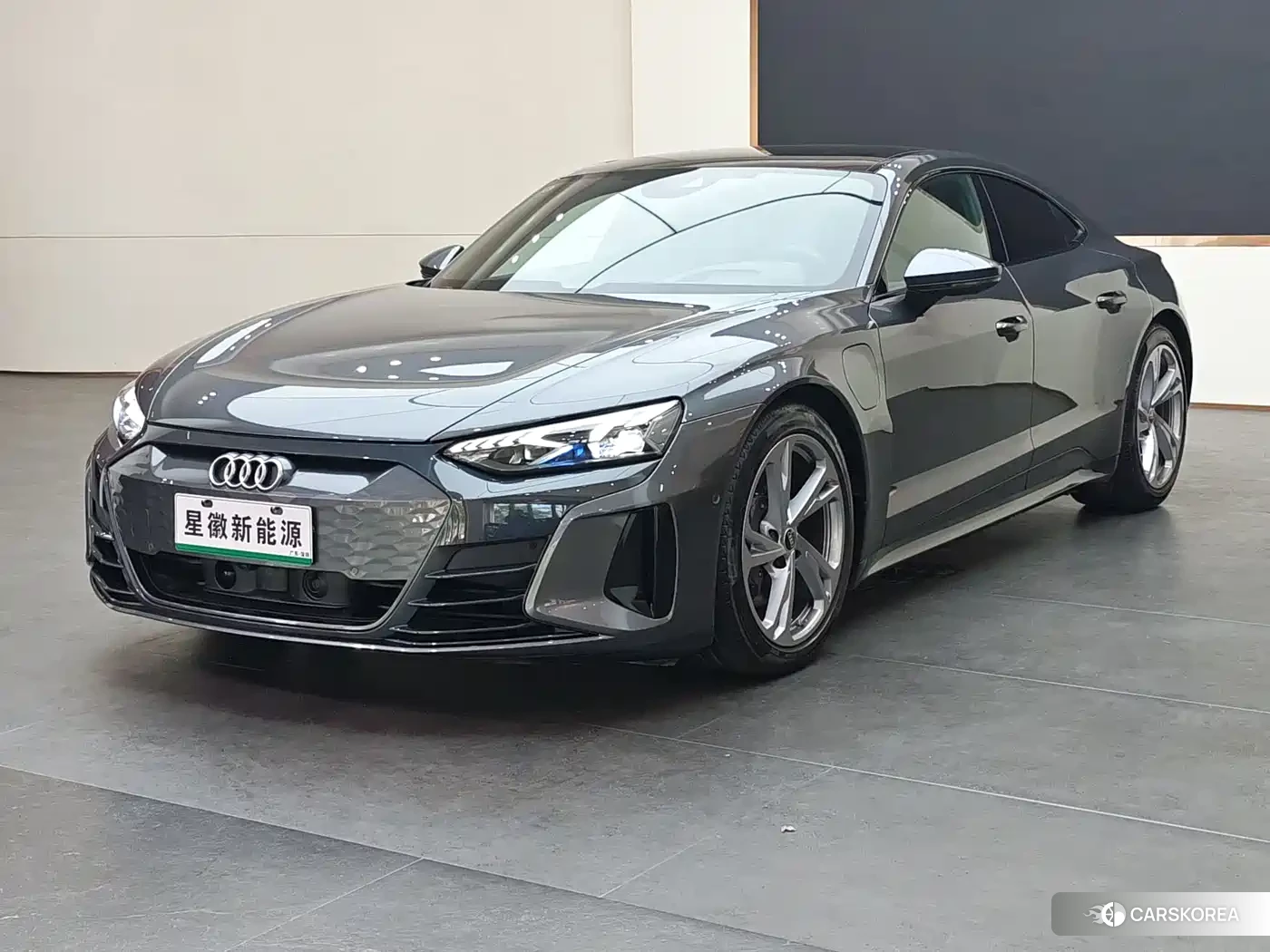Audi e-tron GT id 4548280 из Китая 19
