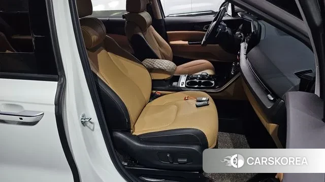 Kia Carnival 4th generation id 3016140 из Кореи 20