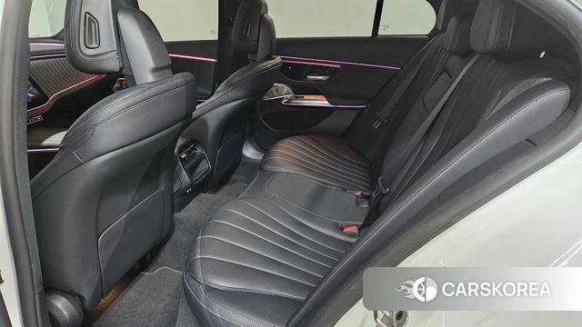 Mercedes-Benz E-Class W214 id 4248646 из Кореи 20