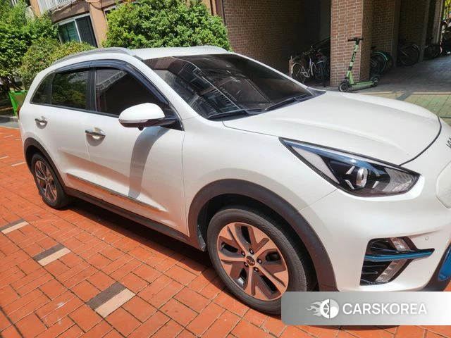 Kia Niro EV id 4561939 из Кореи 10