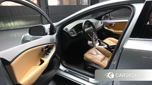 Volvo V40 id 3796150 из Кореи 20