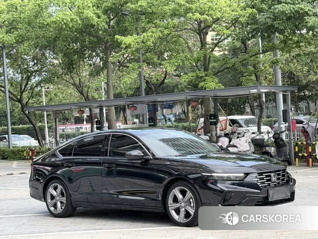 Honda Accord id 4348996 из Китая 11