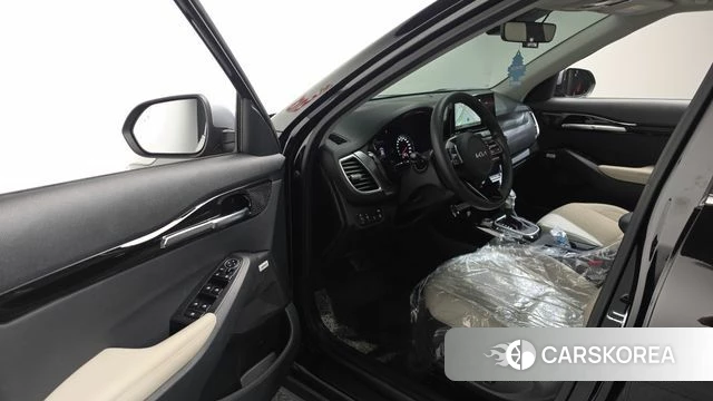 Kia Seltos id 4337979 из Кореи 38