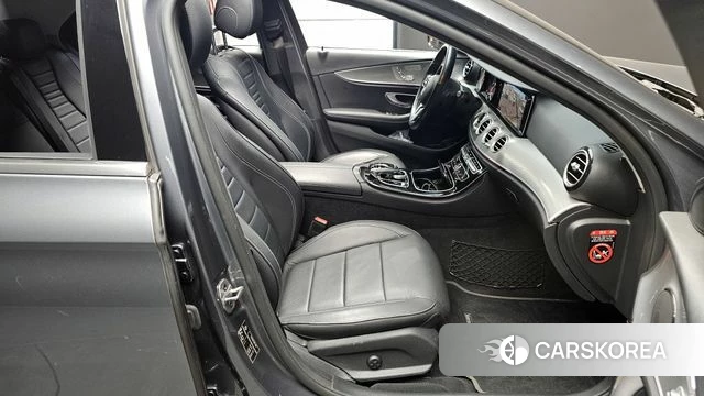Mercedes-Benz E-Class W213 id 3917161 из Кореи 20