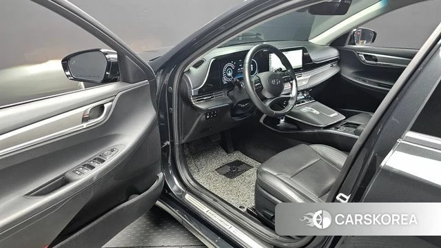 Hyundai The New Grandeur IG id 4518438 из Кореи 32
