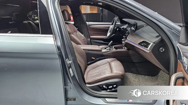 BMW 5 Series (G30) id 2986917 из Кореи 20