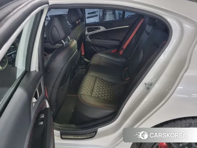 Genesis The New G70 id 3208526 из Кореи 20