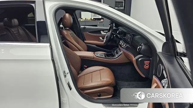 Mercedes-Benz E-Class W213 id 3200938 из Кореи 20