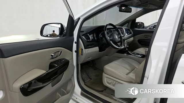 Kia The New Carnival id 4020572 из Кореи 20