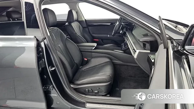 Hyundai Grandeur (GN7) id 3645174 из Кореи 20