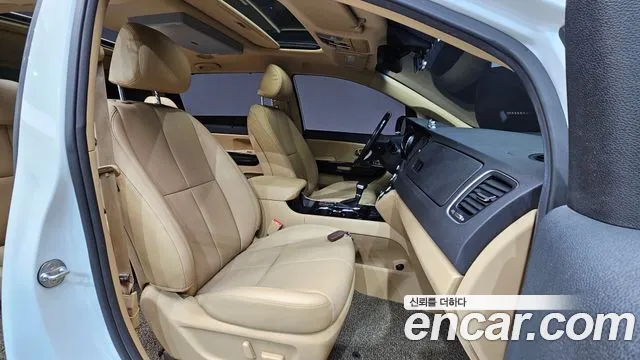 Kia The New Carnival id 2334046 из Кореи 20