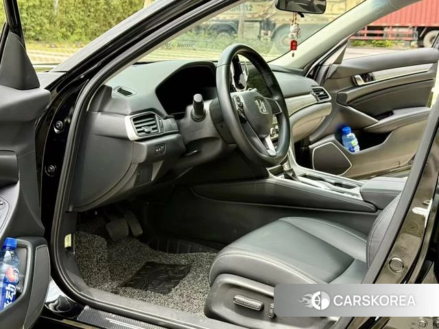 Honda Accord id 4328439 из Китая 13