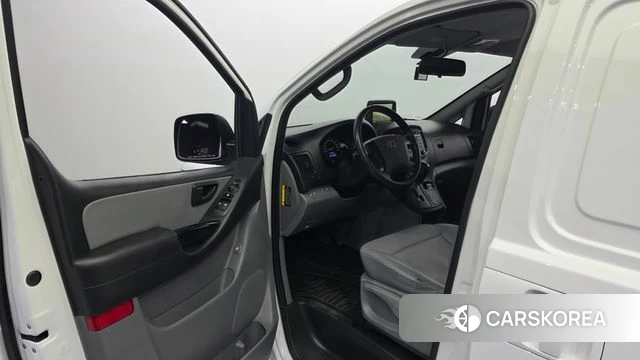 Hyundai The New Grand Starex id 4780694 из Кореи 20