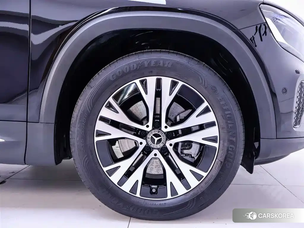 Mercedes-Benz GLB id 4577550 из Китая 24