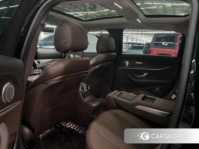 Mercedes-Benz E-class id 4275736 из Китая 17