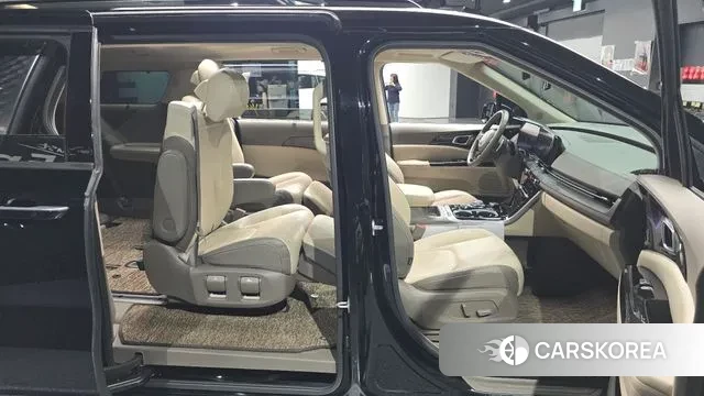 Kia Carnival 4th generation id 3300393 из Кореи 20