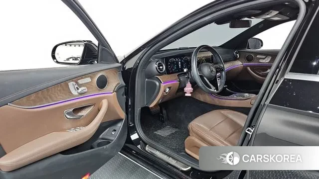 Mercedes-Benz E-Class W213 id 3410818 из Кореи 20