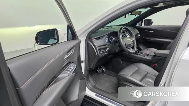 Cadillac XT4 id 4469434 из Кореи 35