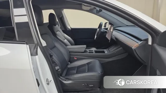 Tesla Model Y id 3373764 из Кореи 20