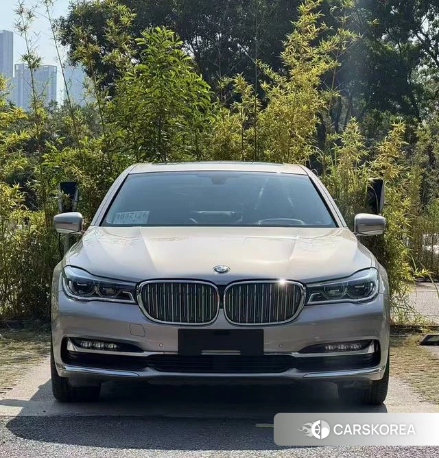 BMW 7 series id 4212985 из Китая 18