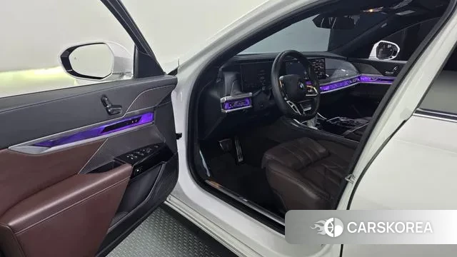 BMW 7 Series (G70) id 3684871 из Кореи 20