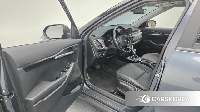 Kia Seltos id 4309975 из Кореи 20