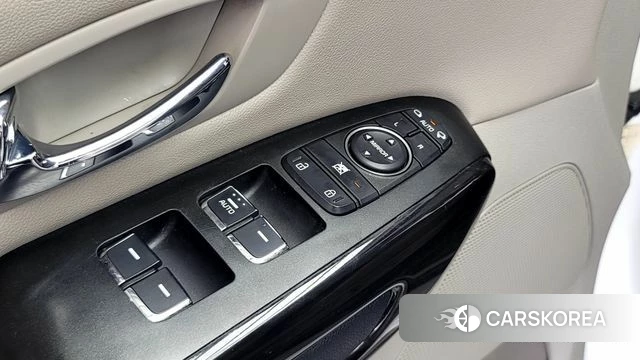 Kia The New Carnival id 4520860 из Кореи 20