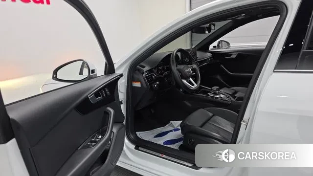 Audi A4 (B9) id 3630351 из Кореи 20