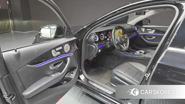 Mercedes-Benz E-Class W213 id 4331580 из Кореи 30