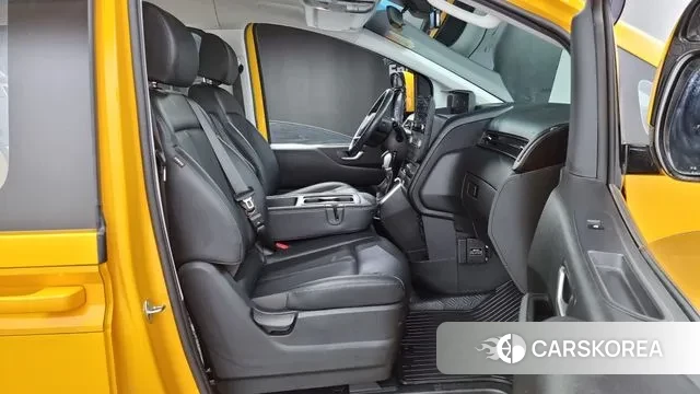 Hyundai Staria id 2988892 из Кореи 20