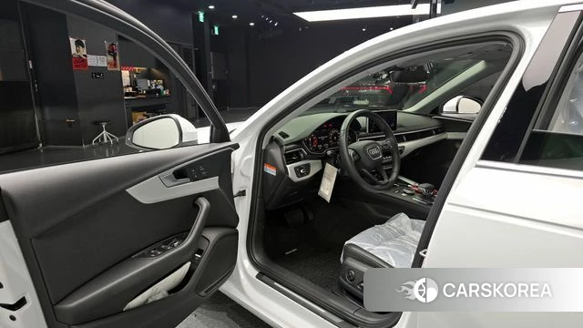 Audi A4 (B9) id 4325152 из Кореи 32