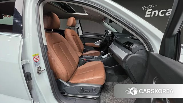 Audi Q3 (F3) id 4488779 из Кореи 31