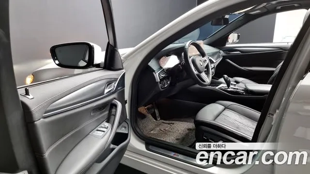 BMW 5 Series (G30) id 2943639 из Кореи 20