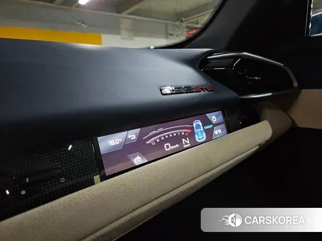 Ferrari 296 GTB id 3011362 из Кореи 20