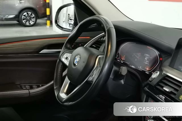BMW X3 id 4273113 из Китая 24