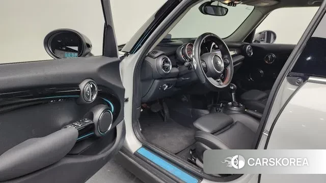 Mini Cooper S id 3396569 из Кореи 20