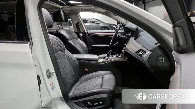 BMW 5 Series (G30) id 3384088 из Кореи 20