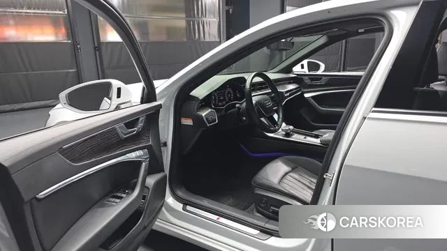 Audi A6 (C8) id 3681702 из Кореи 20