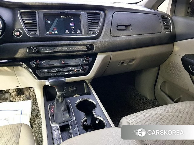 Kia The New Carnival id 3861410 из Кореи 20