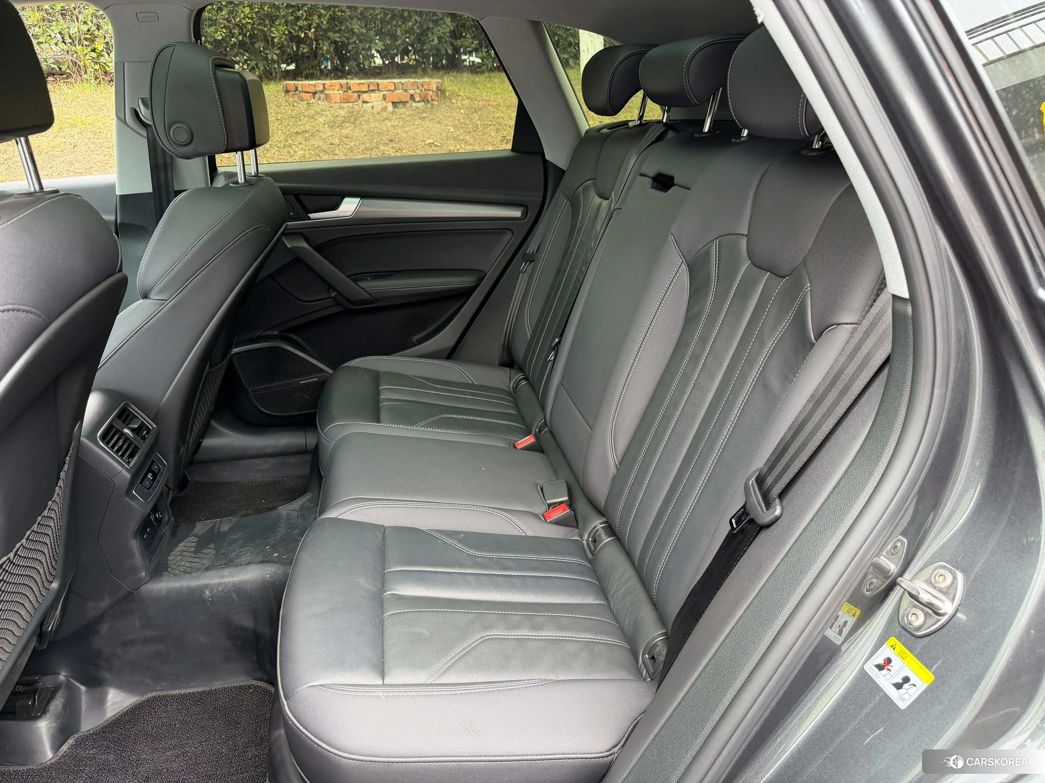Audi Q5L id 4455732 из Китая 13