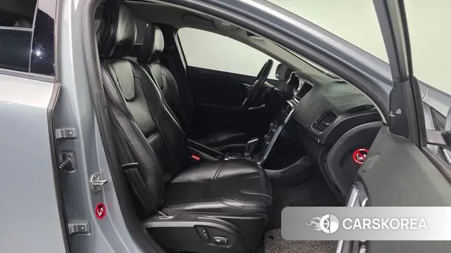 Volvo V40 id 3608368 из Кореи 20