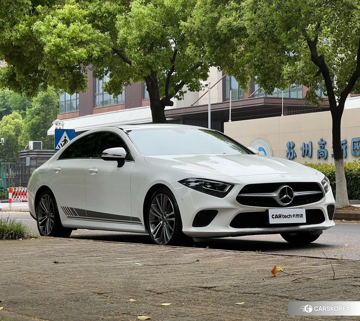 Mercedes-Benz CLS id 4407404 из Китая 21