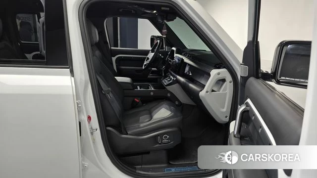 Land Rover Defender (L663) id 3817563 из Кореи 20