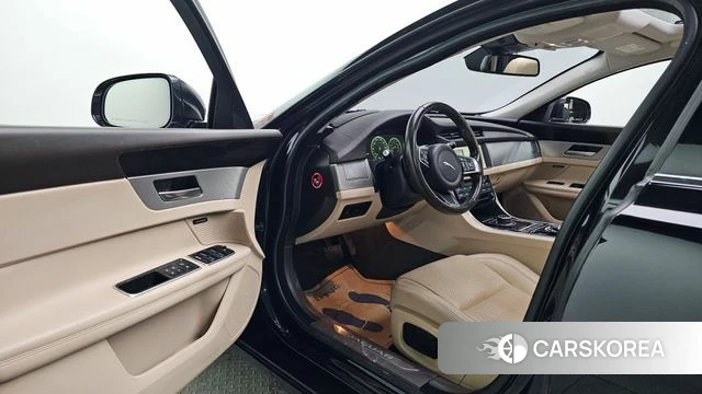 Jaguar XF (X260) id 4233234 из Кореи 20