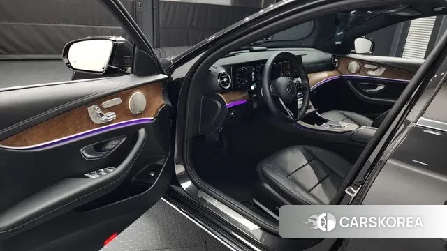 Mercedes-Benz E-Class W213 id 3410646 из Кореи 20
